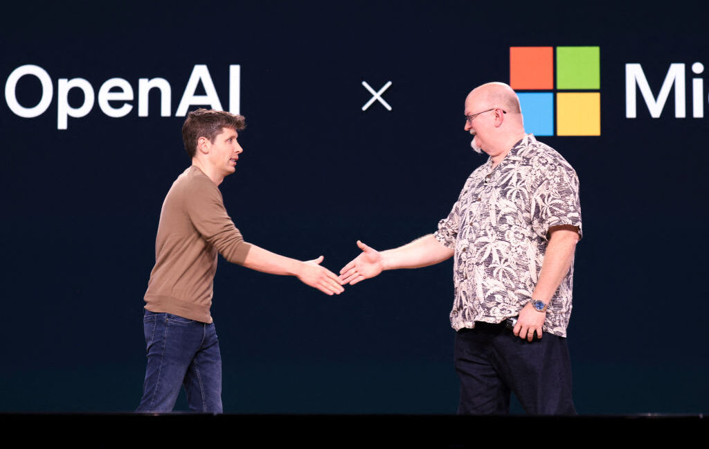 OpenAI、Microsoftとの独占契約を終了し、モデルがAmazon Bedrockに登場
