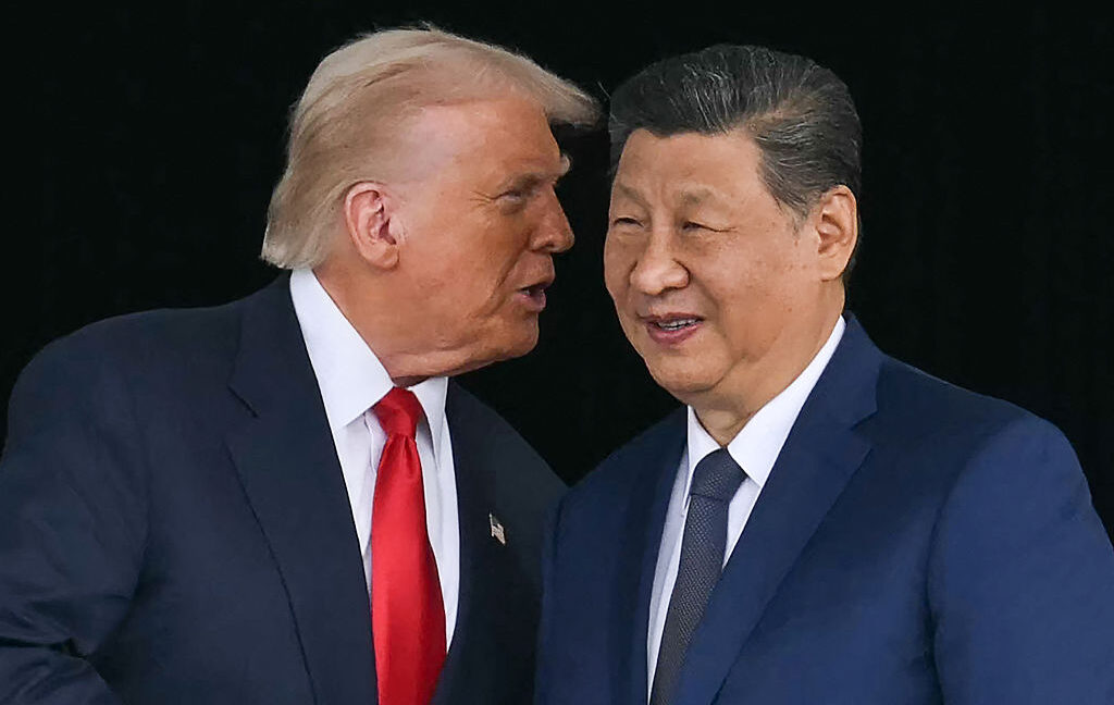 トランプ氏、クック、フアン、マスク氏を緊急招集し習近平氏との首脳会談へ