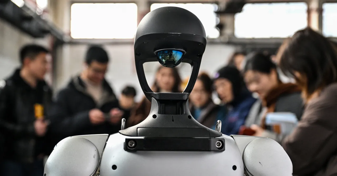 アリババ、4370ドルの人型ロボットを発表
