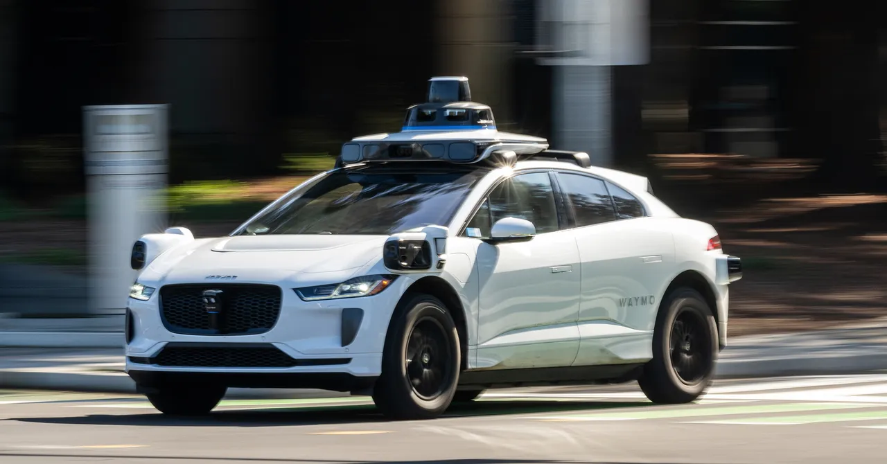 緊急救援隊員がWaymo自動運転の性能悪化を指摘