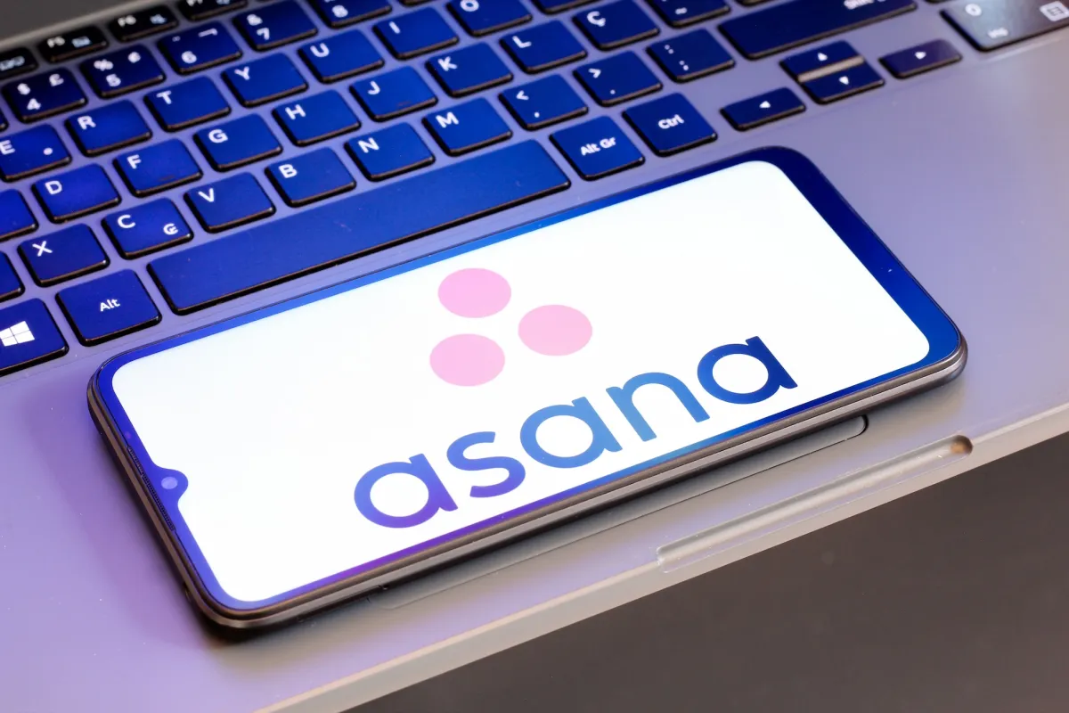 AsanaがノーコードAIエージェント構築プラットフォームStackAIを買収