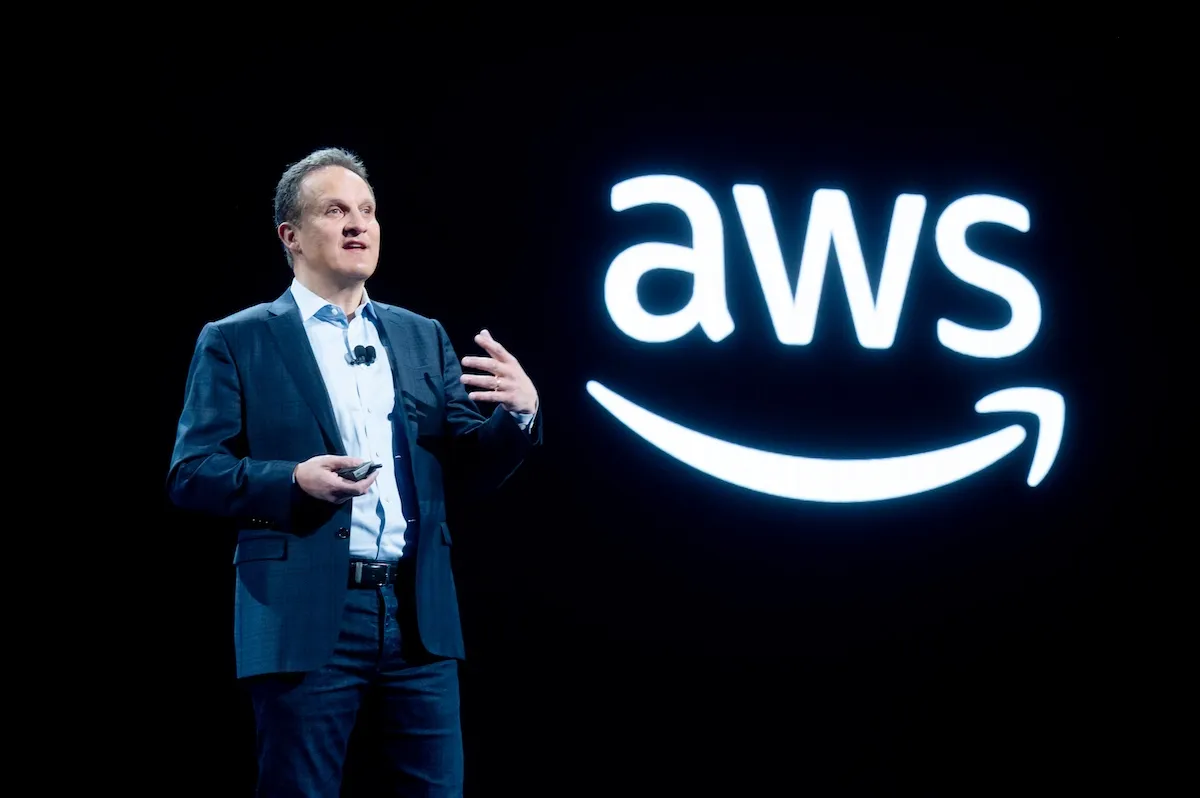 アマゾン、10億ドル規模のFDE組織を設立——OpenAIとAnthropicに続く動き
