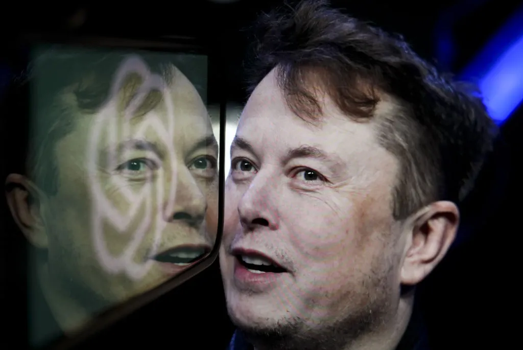 マスク氏がMythos/Fableを絶賛、Anthropicへの「供給停止」はしないと約束