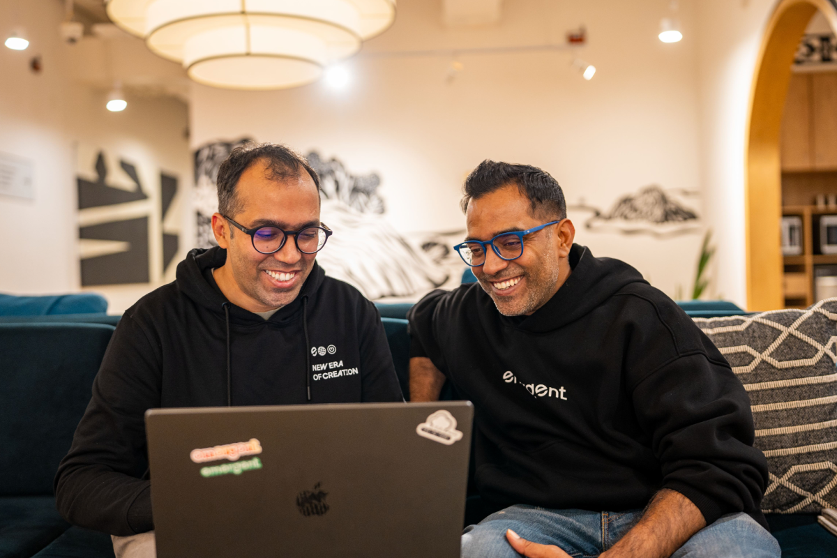 インドのAIプログラミングスタートアップEmergentが1億3,000万ドルのシリーズC資金調達を完了、ユニコーン企業に仲間入り
