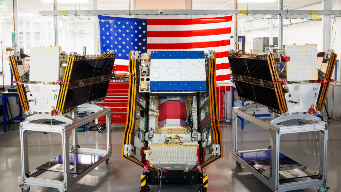 Googleが支援する山火事検知衛星が打ち上げ成功、煙霧が米加を覆う中