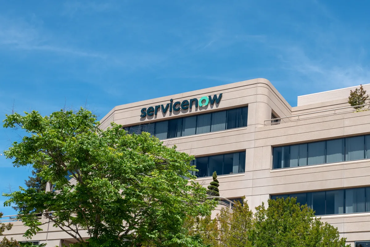 ServiceNow、4000万ドルを投じてインドの銀行向けAIソフトウェアに賭ける