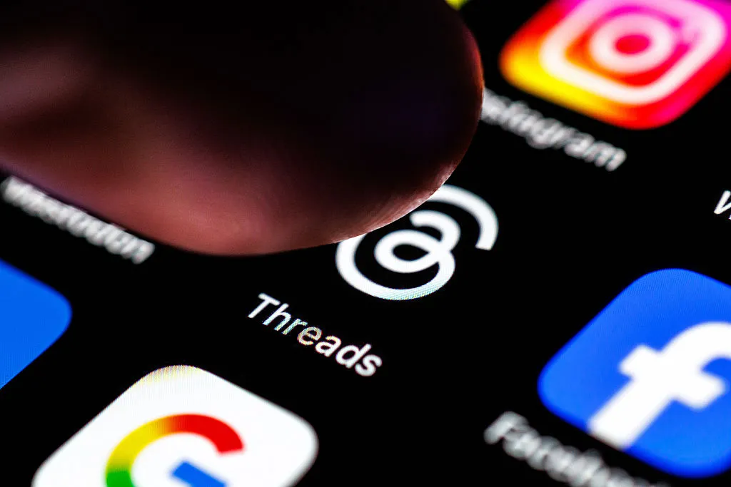 ThreadsのDM機能にMeta AIが統合——チャットボットがまた新たな領域へ