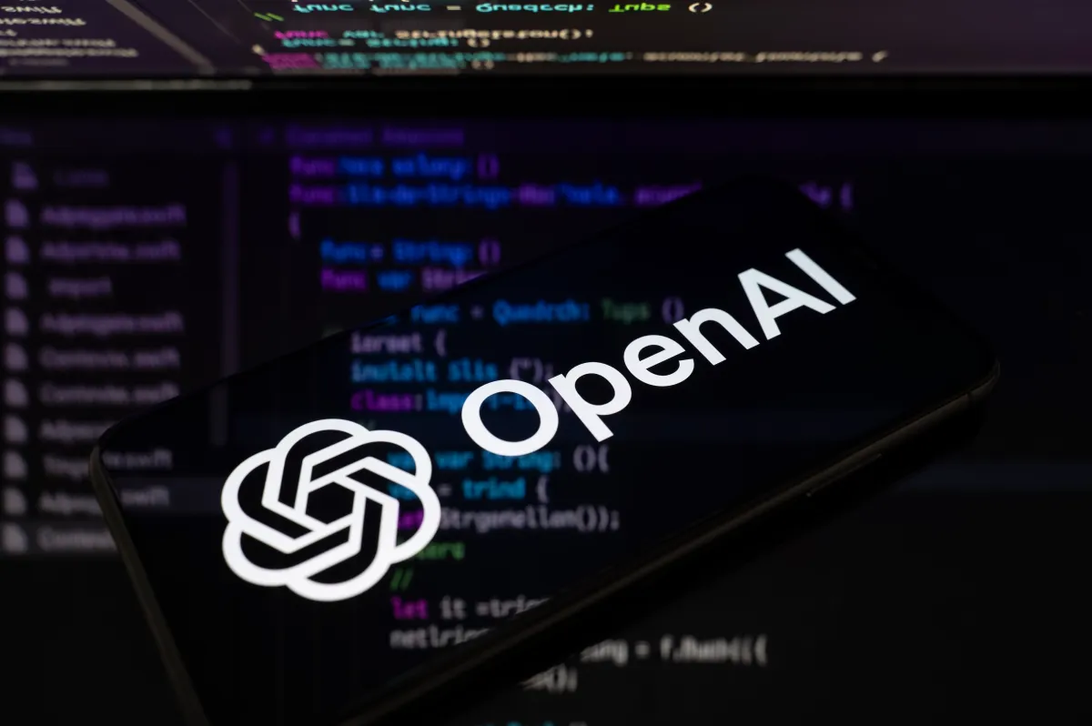 AIを活用したサイバー攻撃が急増、OpenAIが新たなサイバー防御モデルを発表