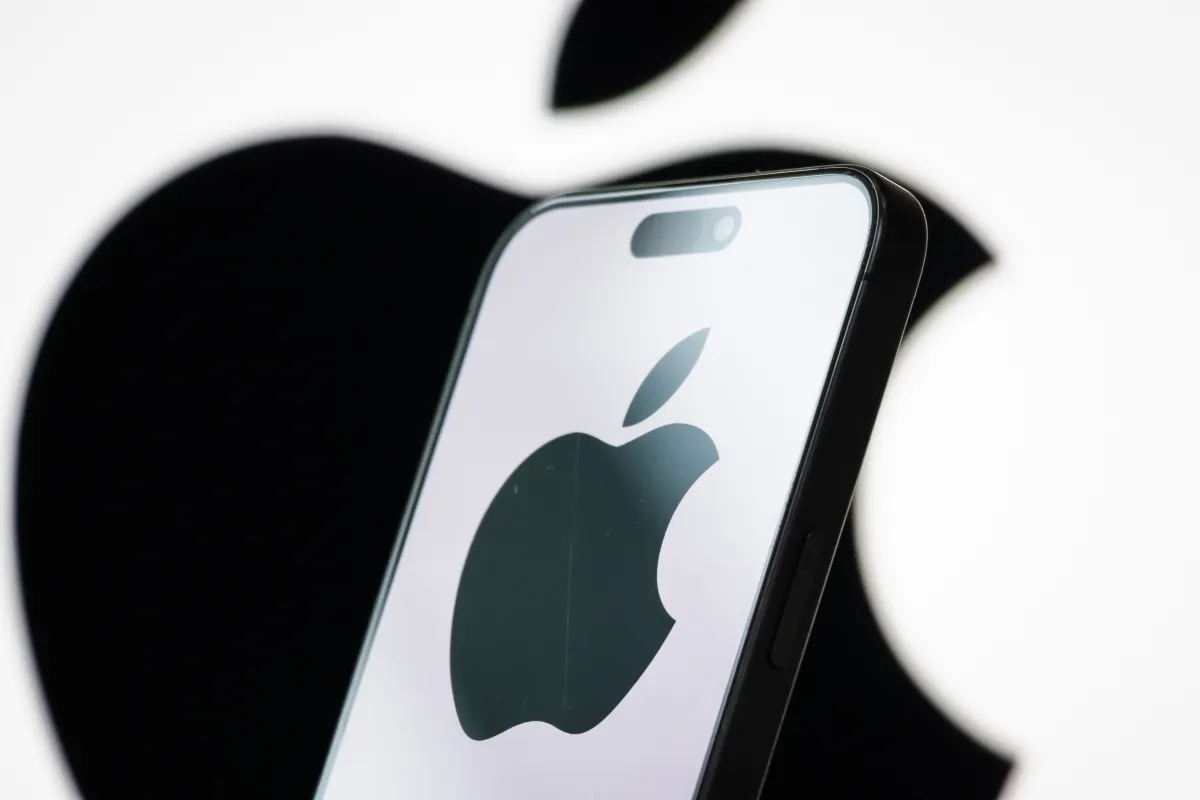 アップル、ニュースコンテンツに巨額投資交渉中――Siriにリアルタイム情報機能が搭載される？