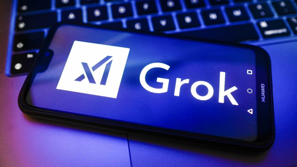 Grokが暗号化指令攻撃の標的に：悪意あるペイロードがセキュリティガードレールを回避してユーザーデータを窃取
