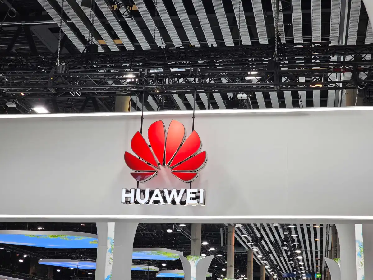 華為AIチップが加速：2027年第1四半期に英NVIDIAと正面対決へ
