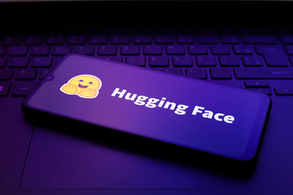 Base LabsとHugging Faceが手を組み、オープンウェイトモデルの安全性構築へ