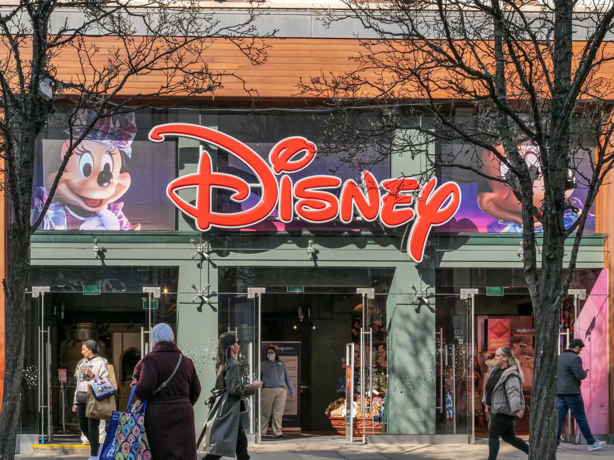 ディズニー初代CTOは、かつて同社から警告を受けたCharacter.AIの出身者